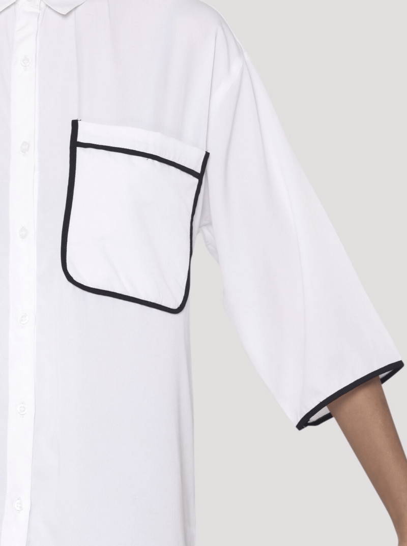 Oversized Boyfriend Shirt in White - Image 4