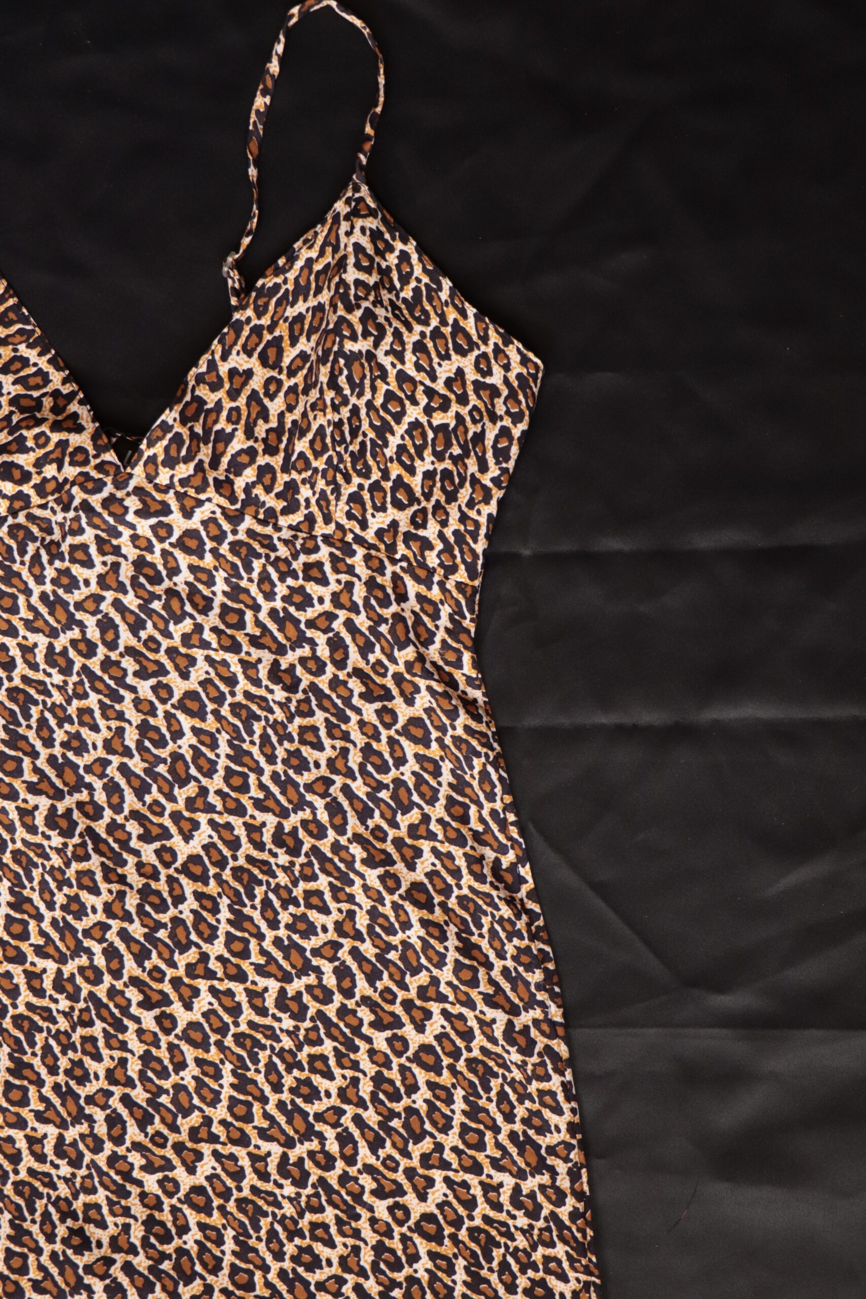 Wendy Leopard Print Bodycon Mini Dress – LA CHIC PICK