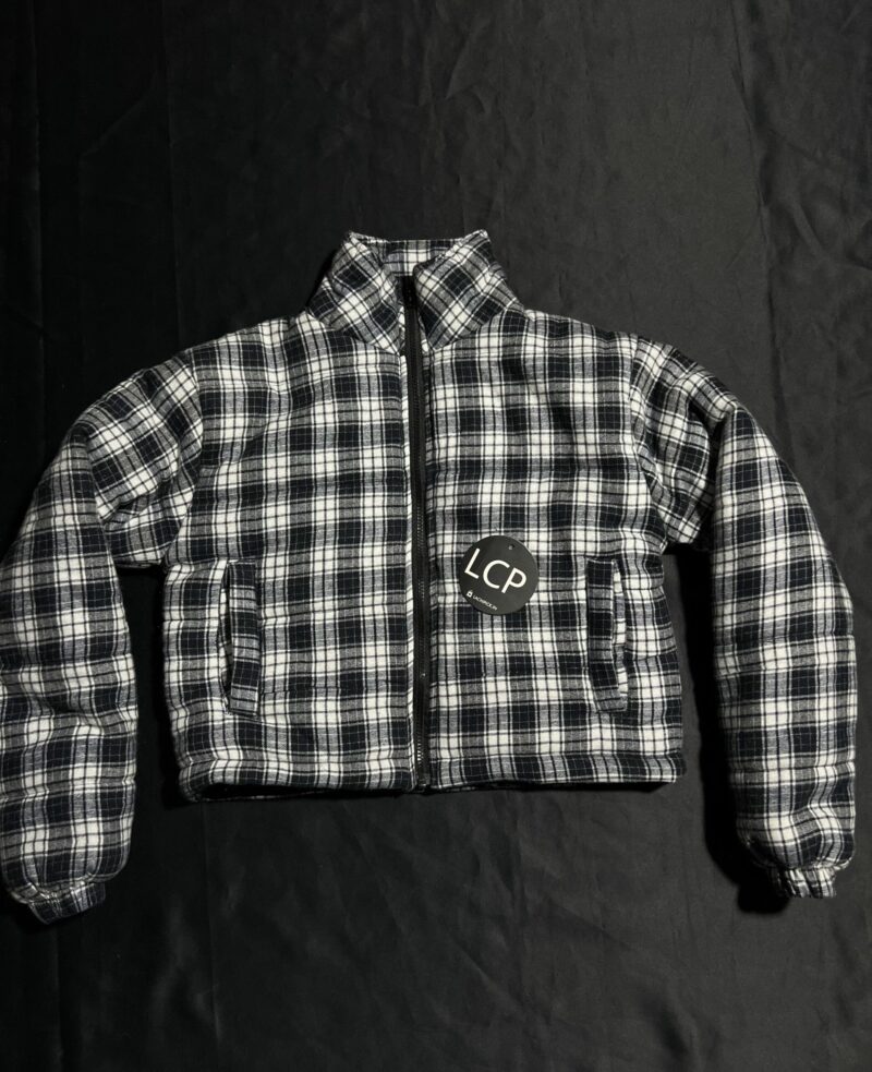COTTON CROP PUFFER JACKET IN MULTI & BLACK N WHITE CHECK - Image 7