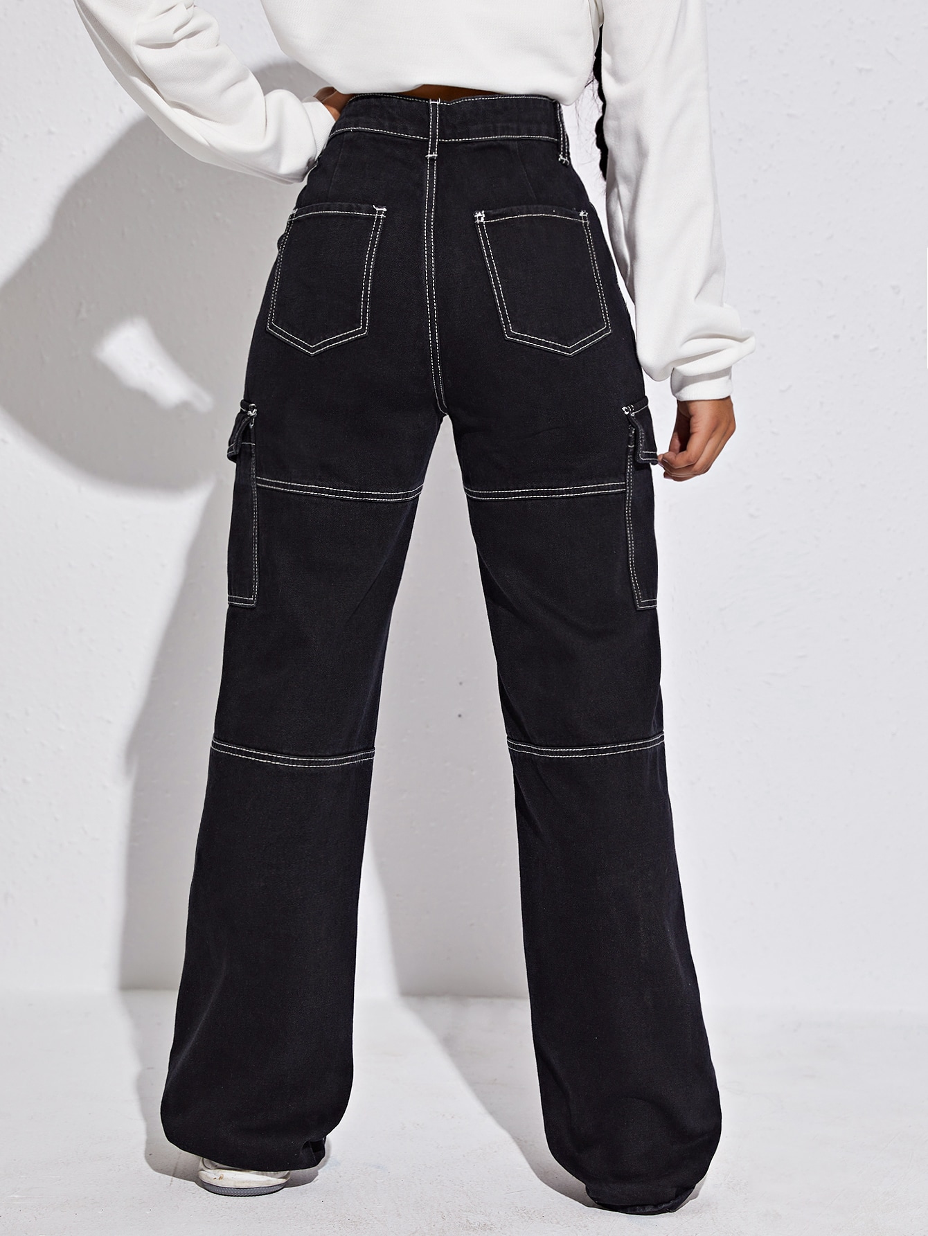 Layla Black Contrast Stitch Flap Pocket Cargo Pants – LA CHIC PICK