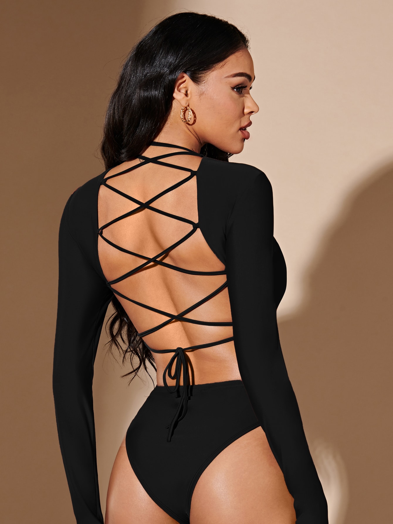 Nora Black Backless Bodysuit – LA CHIC PICK