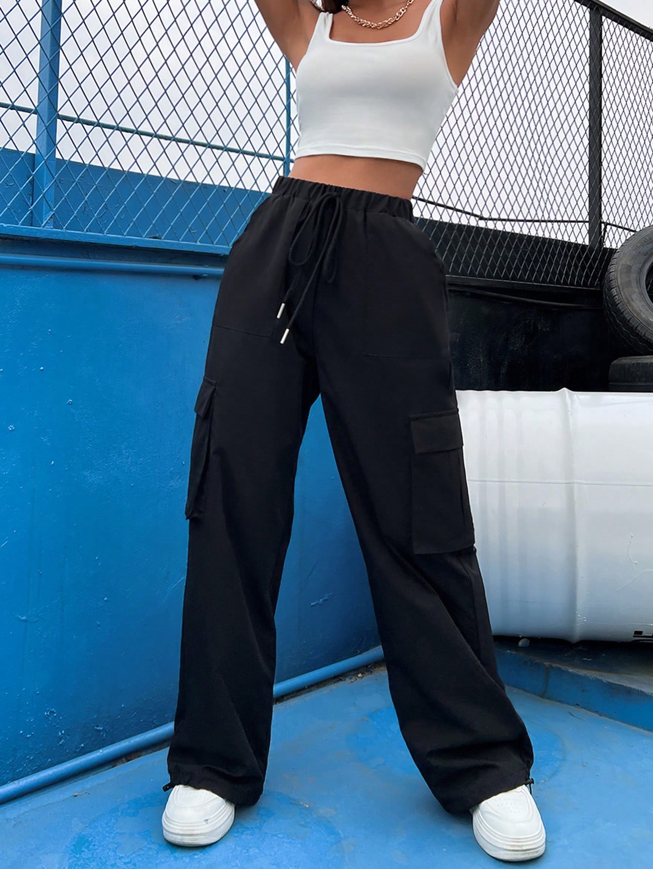 Paula Black Oversized Cargo Pants – LA CHIC PICK