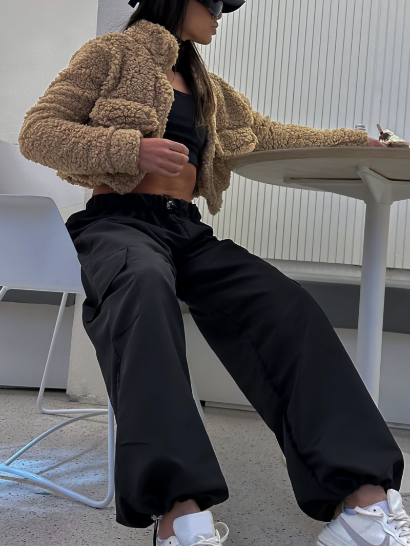 Vicky Black Oversized Cargo Pants - Image 2