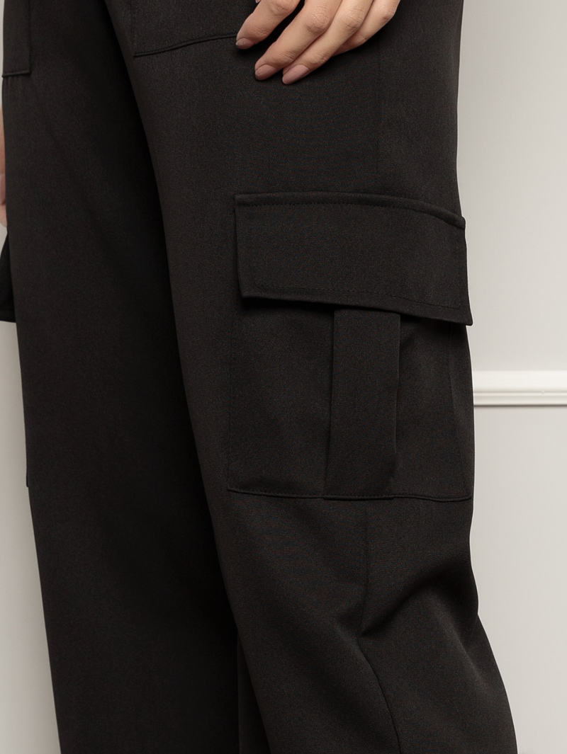 Daisy Black Oversized Jogger - Image 2