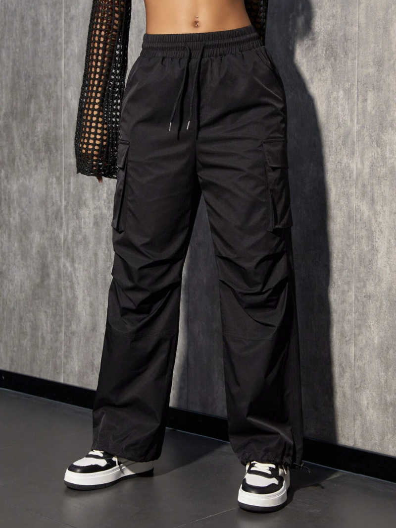 Dina Black Flap Pocket Cargo Pants - Image 3