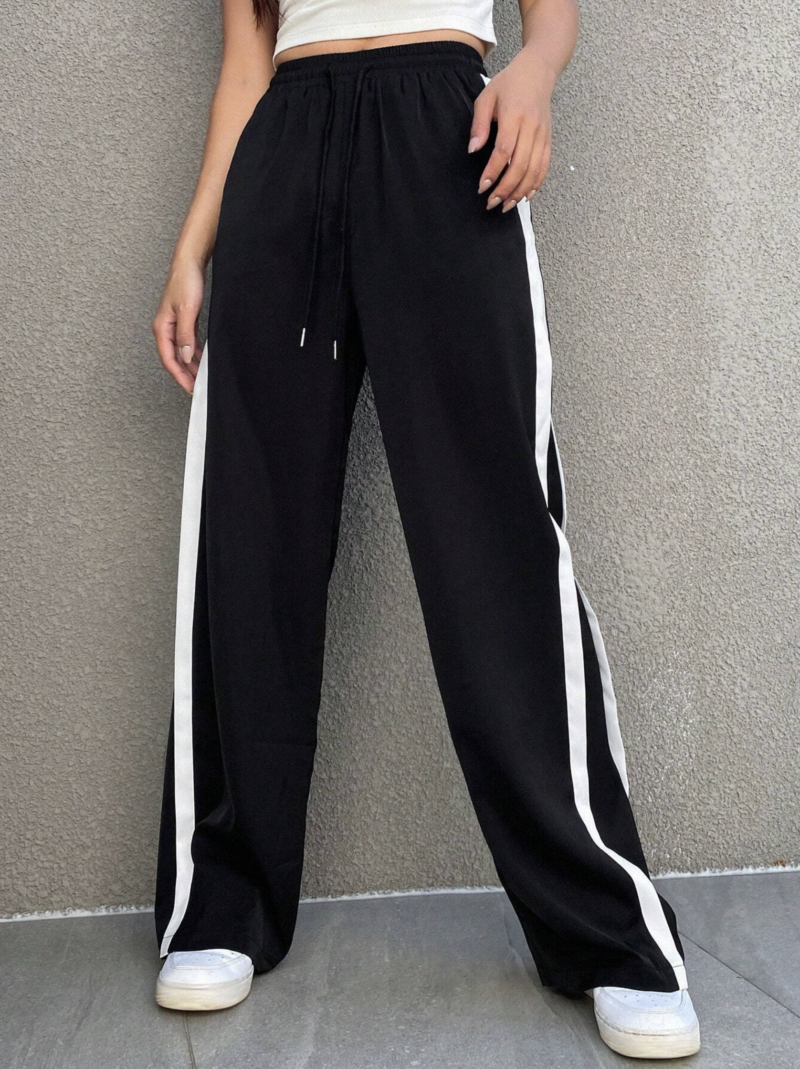 Rina Black Contrast Side Split Tape Jogger - Image 4
