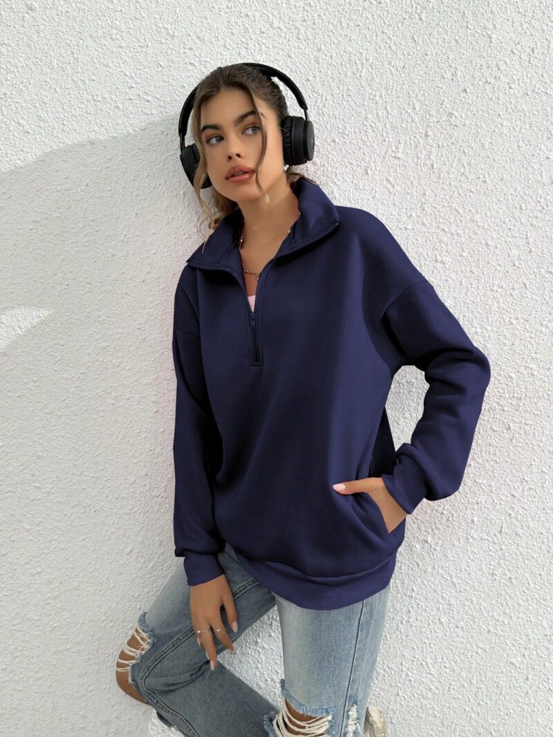 Jessy Navy Blue Oversized Sweatshirt - Image 5