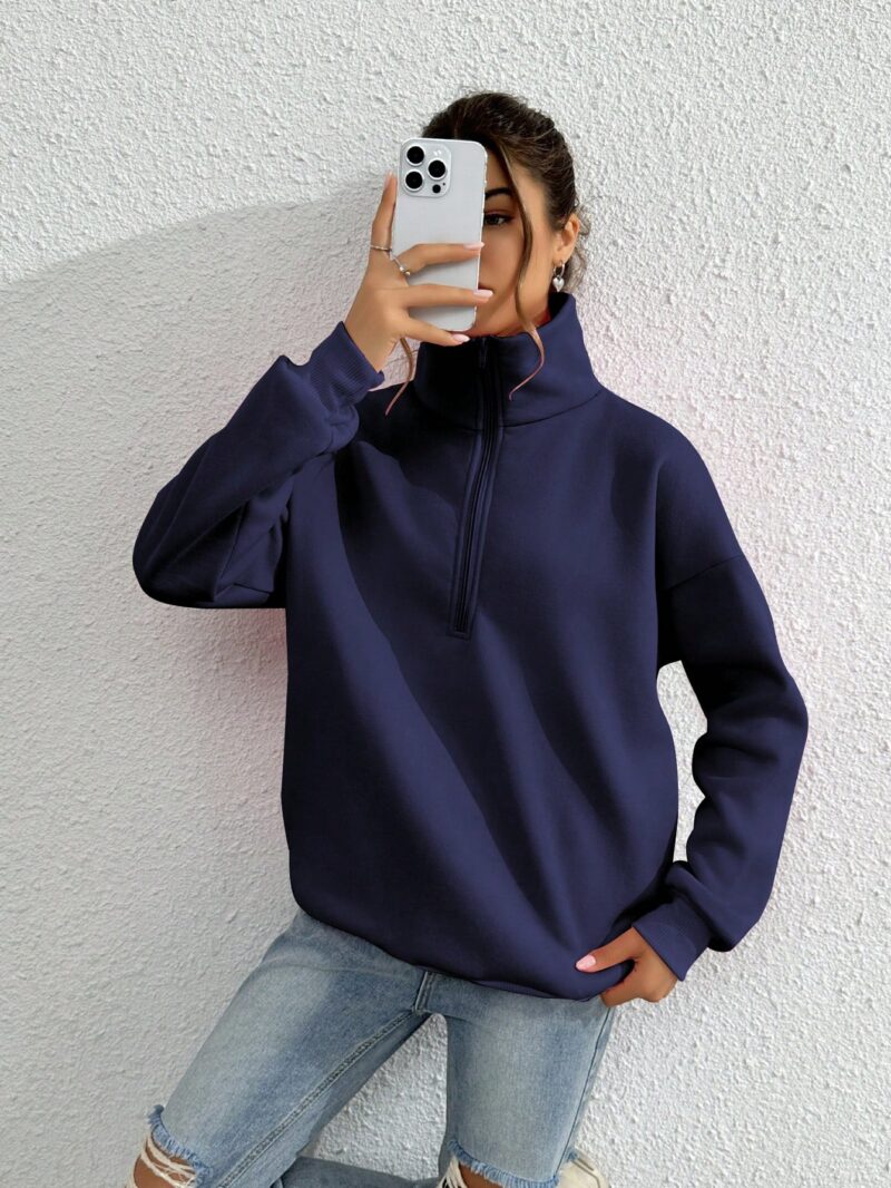 Jessy Navy Blue Oversized Sweatshirt - Image 4