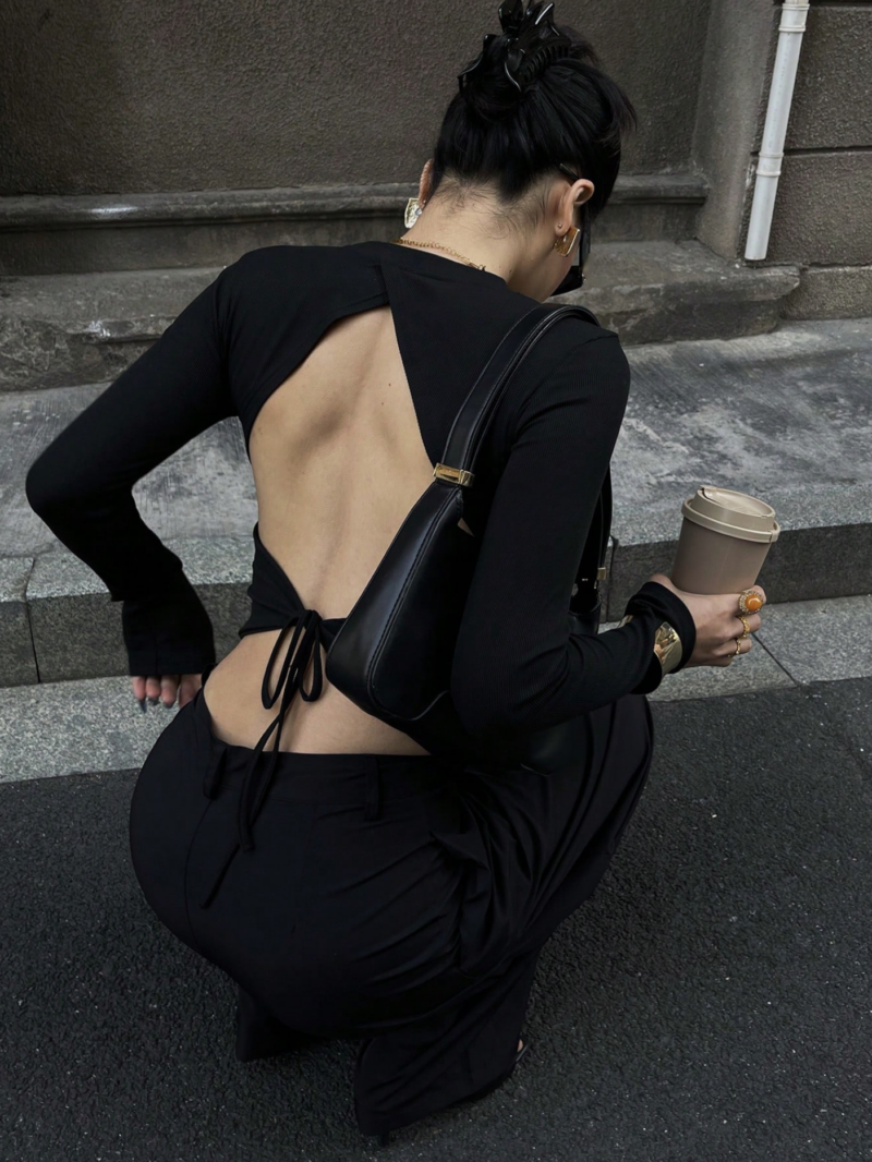 Lorvi Backless Back Tie Full Sleeves Black Crop Top