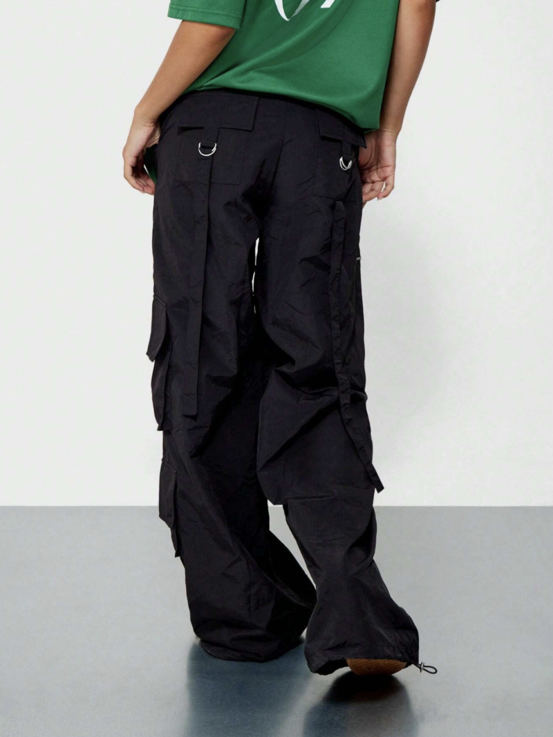 Sasha Black Zipper Pocket Relaxed Fit Cargo Pants - Image 2