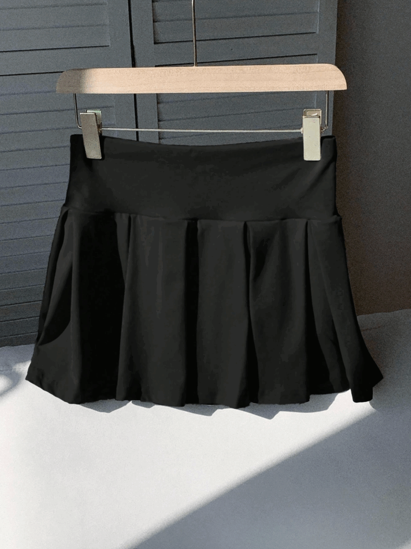 Hirina Black Pleated Stretchy Skirt - Image 2