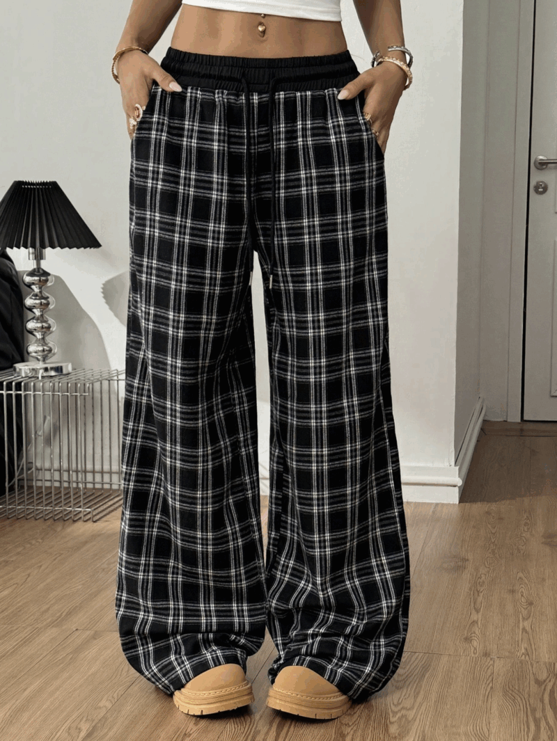 Sara Black Check Cotton Relaxed Fit Jogger