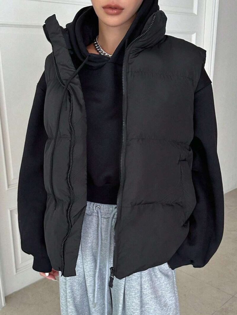 Molly Black Sleeveless Puffer Jacket - Image 4