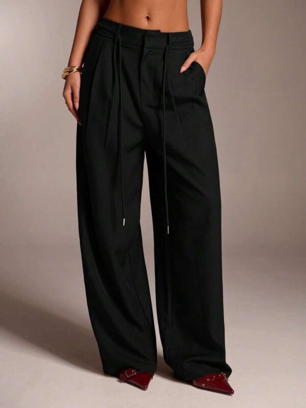 Leena Black Relaxed Fit Trousers
